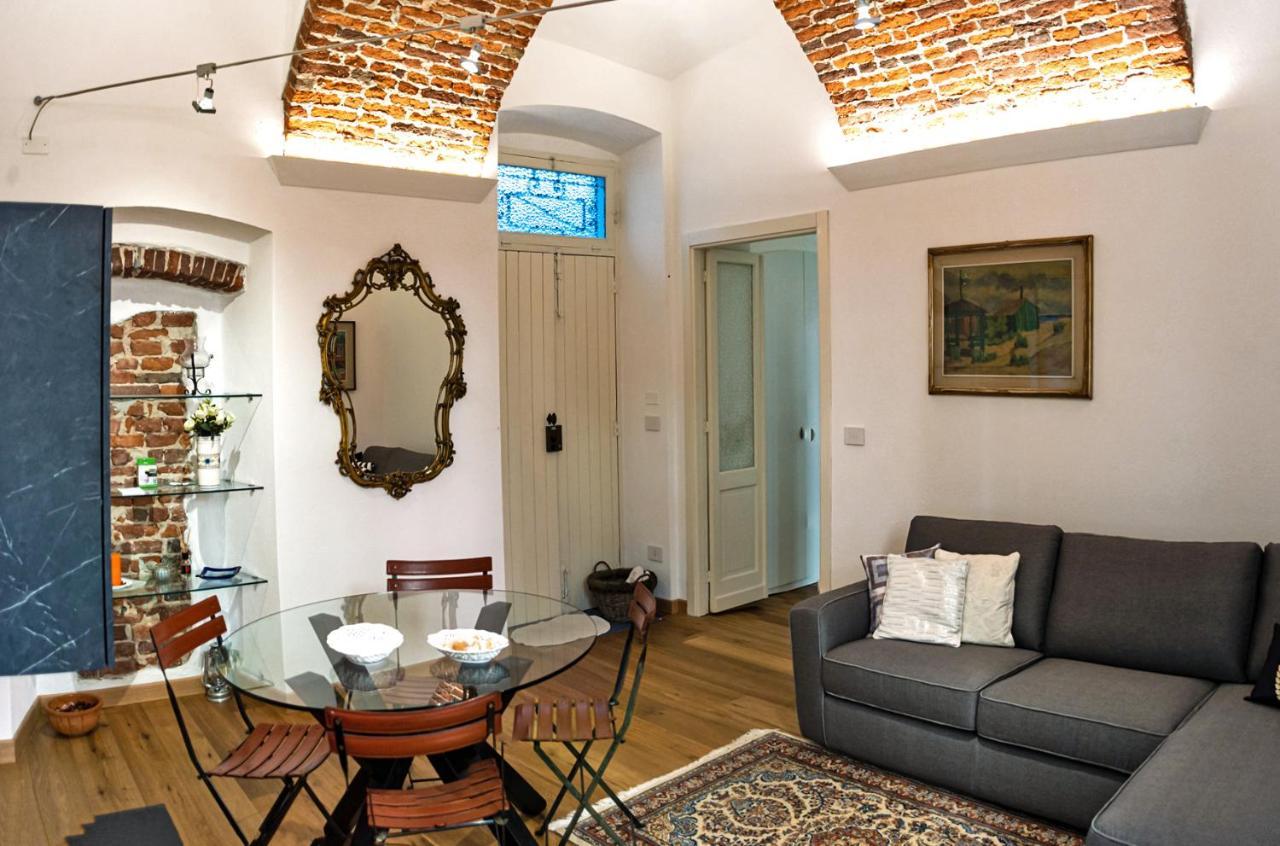 Casa Del Conte Massimiliano Roero Apartment Cuneo Luaran gambar