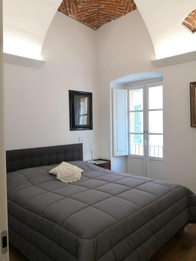Casa Del Conte Massimiliano Roero Apartment Cuneo Luaran gambar