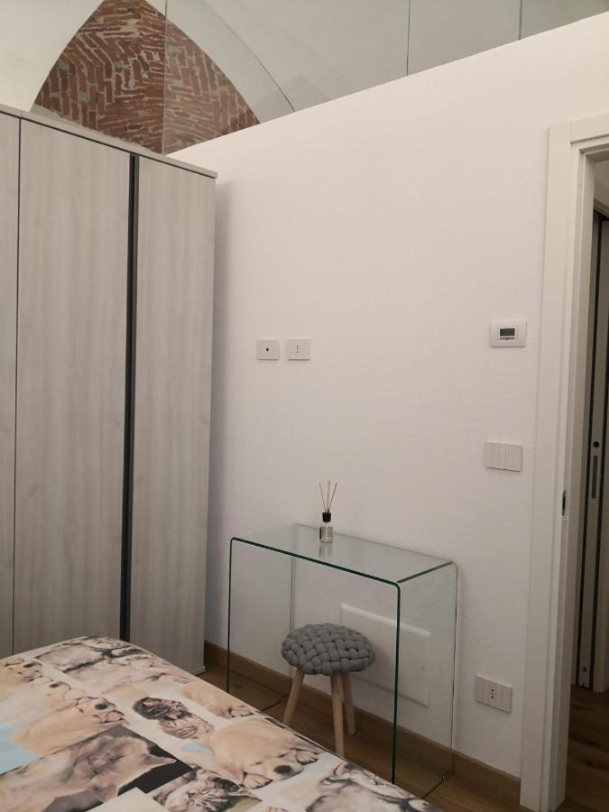 Casa Del Conte Massimiliano Roero Apartment Cuneo Luaran gambar