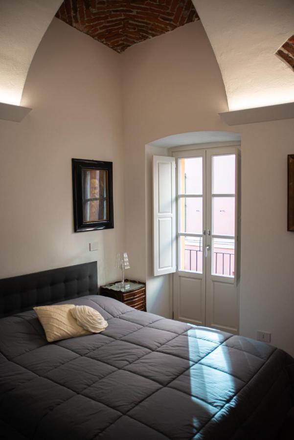 Casa Del Conte Massimiliano Roero Apartment Cuneo Luaran gambar