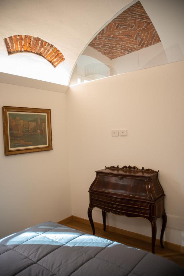 Casa Del Conte Massimiliano Roero Apartment Cuneo Luaran gambar